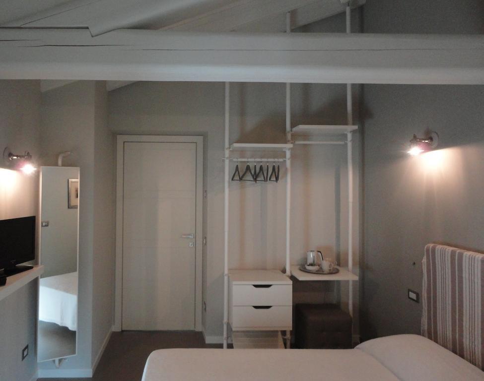 Corte Merighi Charming Rooms Verona Room photo