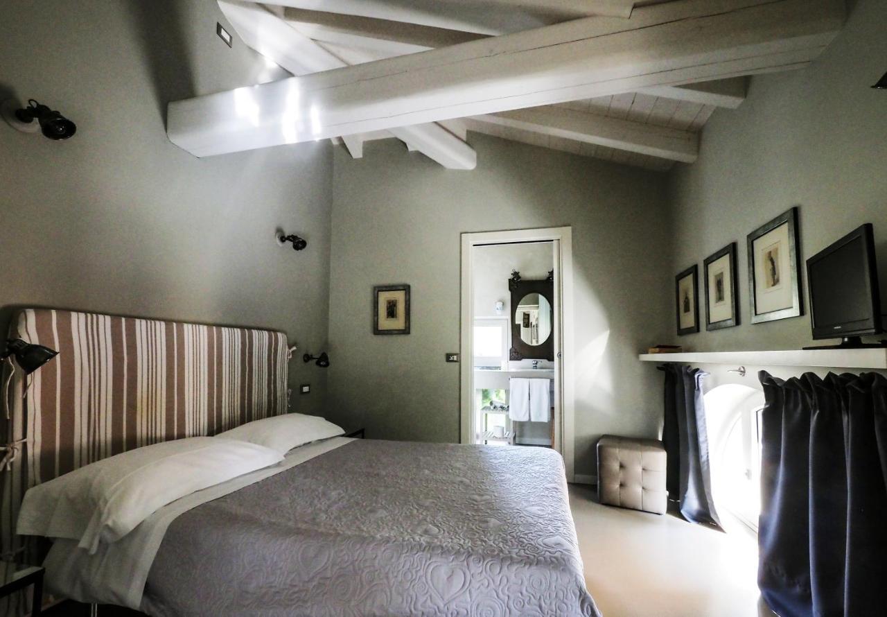 Corte Merighi Charming Rooms Verona Exterior photo